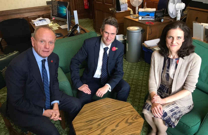 Villiers meets Education Secretary on nursery schools