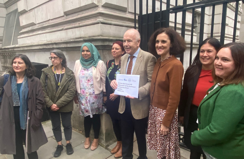 Theresa Villiers campaigns to save maintained nursery schools in 2021