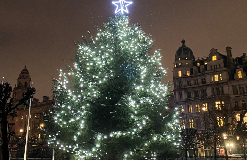 Christmas tree in Parliament 2022