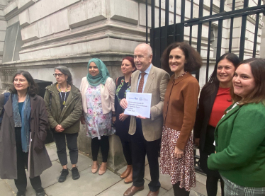 Theresa Villiers campaigns to save maintained nursery schools in 2021