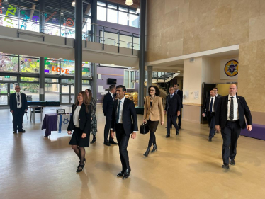 Rishi Sunak visits Jewish school in Barnet with local MP Theresa Villiers